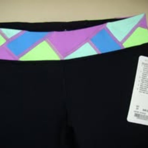 NEW with TAGS Ivivva Girl by Lululemon 🍋Rhythmic Crop black size 14 - Picture 4 of 5